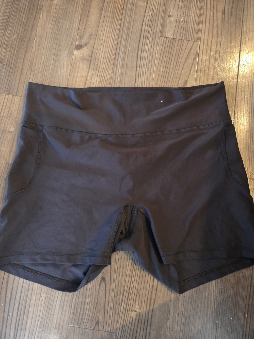 Old Navy Extra High-Rise Bike Short Bike Shorts in Black XXL Like New